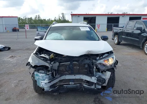 2017 Toyota Rav4 Le из США, поврежденный, VIN JTMZFREV3HJ143416